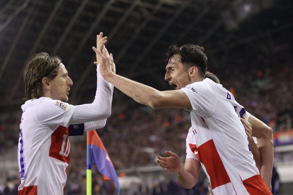 伦纳德回归后状态爆棚